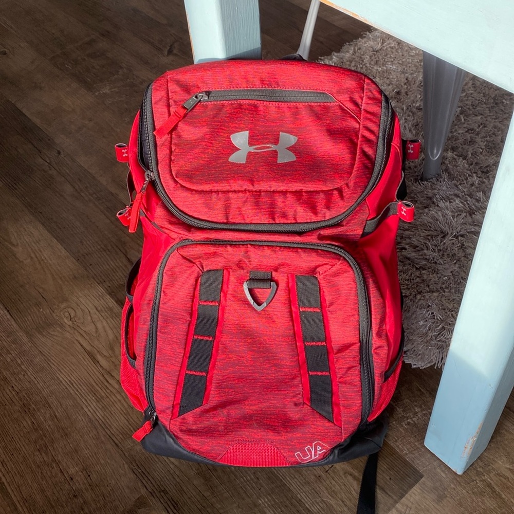 Under Armour UA Storm Baseball Backpack - great preowned condition